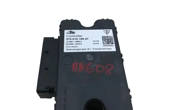Porsche Panamera (970) Rear brake EMF control unit/module 97061810907