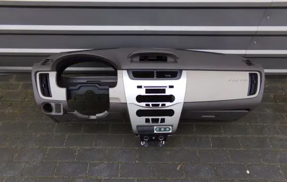 Ford Focus Dashboard
