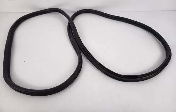 BMW 1 F20 F21 Trunk rubber seal (body) 7239869