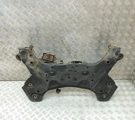 Hyundai i40 Front subframe 624013Z850