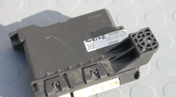 Toyota Auris E180 Other control units/modules 8865005350