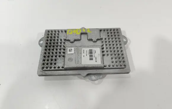 Ford Mondeo MK V Light module LCM 90116931