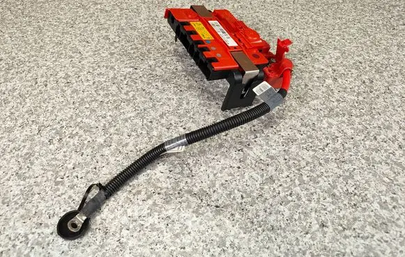 BMW X5 E70 Positive cable (battery) 9115449 9115438