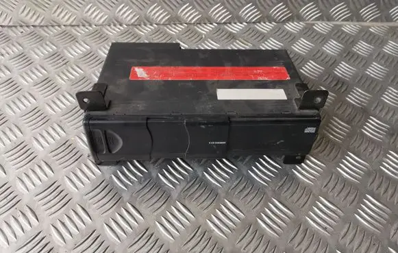 BMW X5 E53 CD/DVD changer 6913389 65126913389 8364931