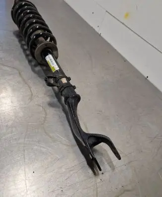 Mercedes-Benz GLC X253 C253 Front shock absorber with coil spring A2533200630 A2533203066 A2533211504