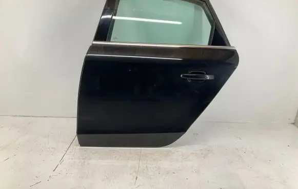 Audi A4 S4 B8 8K Rear door
