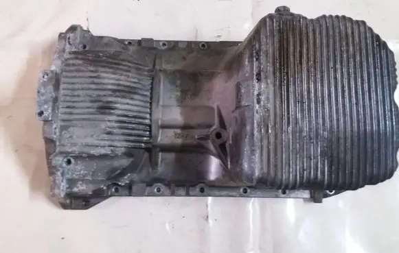 KIA Sportage Oil sump 2152123603