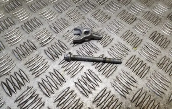 BMW X1 E84 Fuel Injector clamp holder