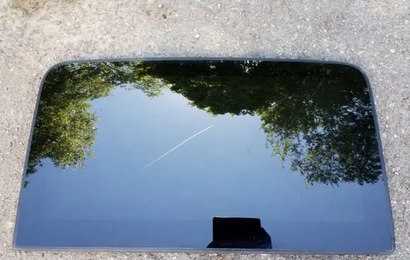 Chrysler Pacifica Sunroof glass 30024771 43R000073