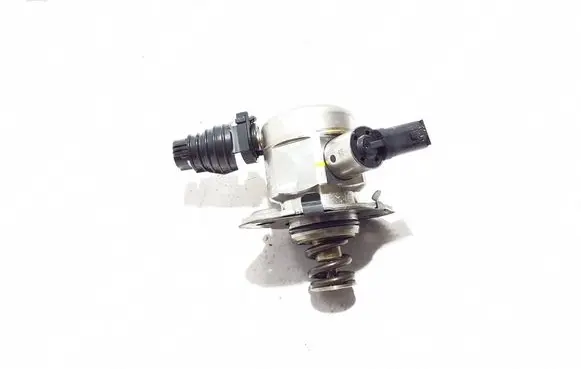 Hyundai Tucson TL Fuel injection high pressure pump 9046030059