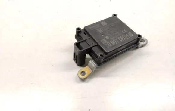 Mercedes-Benz X-class W470 Distronic sensor radar 284385XA0A