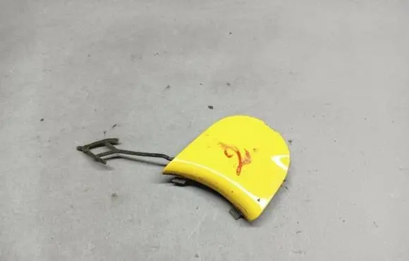 Rear bumper row hook cap/cover
