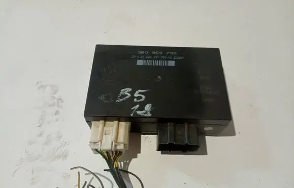 Volkswagen PASSAT B5 Comfort/convenience module 3B0959798 5DK00775600