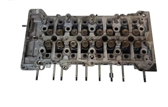 Opel Insignia A Engine head 55571949