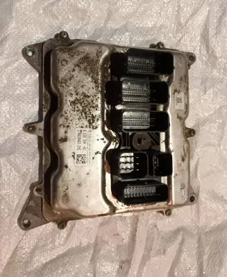 BMW 3 F30 F35 F31 Engine control unit/module ECU 8639594