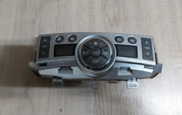 Toyota Verso Other switches/knobs/shifts 55900-0F091 55900-0f091