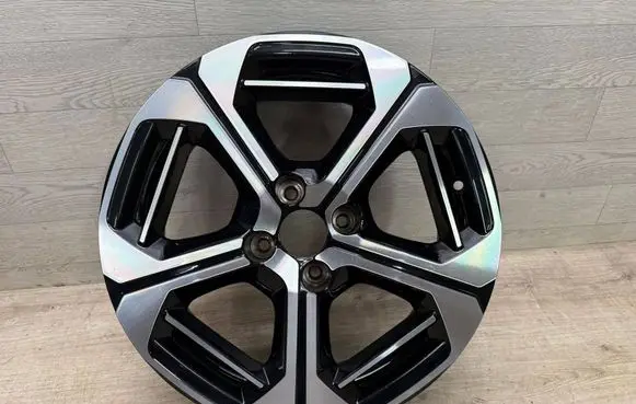 Citroen C3 Aircross R17 alloy rim 9850025580