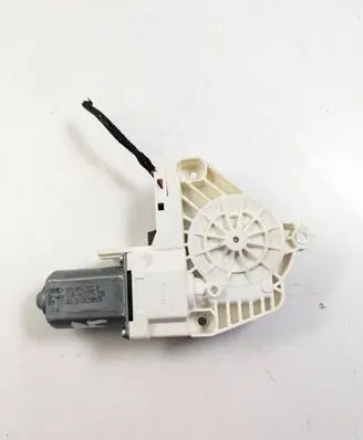 Audi A5 8T 8F Front door window regulator motor 8D0959802 8D0959802B 12420250538
