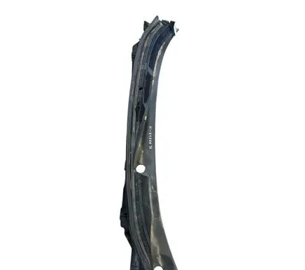 Nissan Rogue Wiper trim 668624BA0A 885311E100