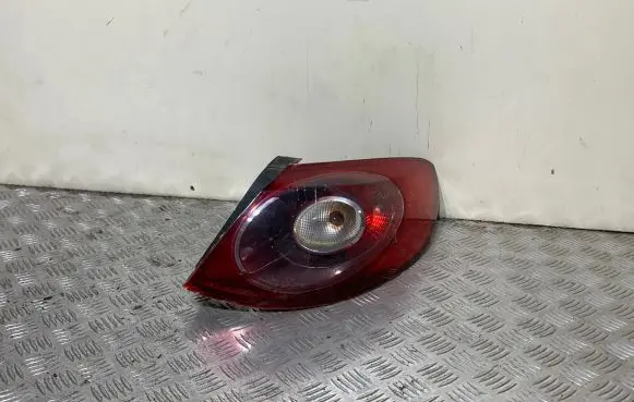 Volkswagen PASSAT CC Rear/tail lights 27098002