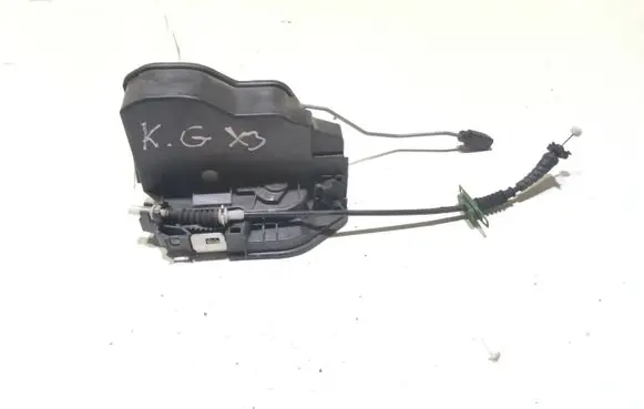 BMW X3 E83 Rear door lock 7167069