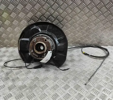 BMW 4 F32 F33 Rear wheel hub 6797507