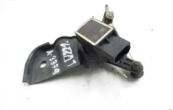 Mercedes-Benz S W221 Air suspension front height level sensor A0105427717