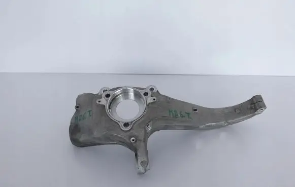 Tesla Model Y Front wheel bearing hub 118831600E