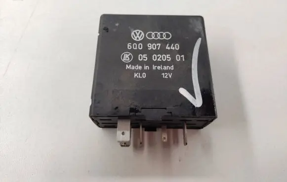 Volkswagen Sharan Other relay 6Q0907440 05020501