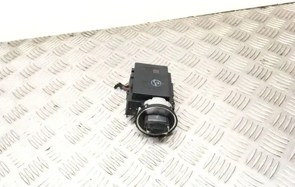 Volkswagen PASSAT B6 Ignition lock 3C0905843 11601300478684 0796Q07S