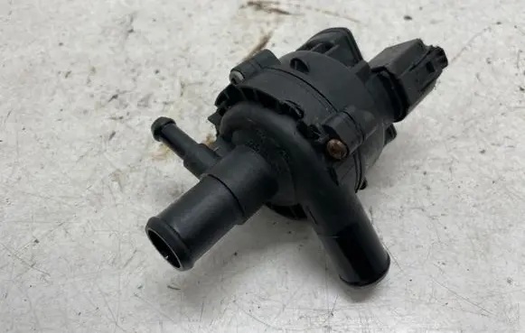 Mercedes-Benz R W251 Electric auxiliary coolant/water pump