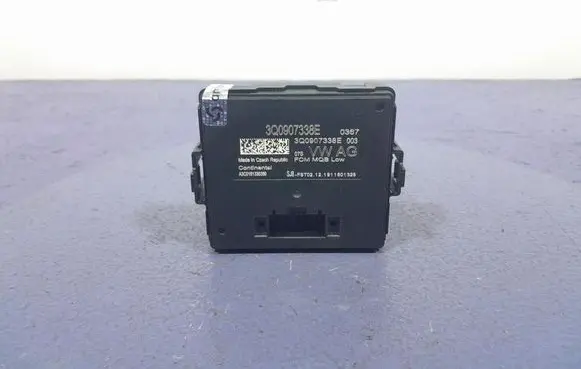 Skoda Superb B5 (3U) Gateway control module 3Q0907338E