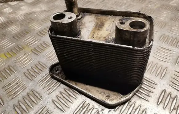 Mercedes-Benz E W210 Gearbox / Transmission oil cooler 6111880501