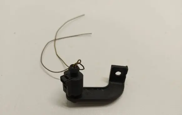 Audi A6 S6 C5 4B Outside/exterior temperature sensor 4B0820536A