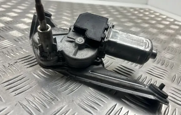 Toyota Avensis T250 Rear window wiper motor 8513005100 2596000103