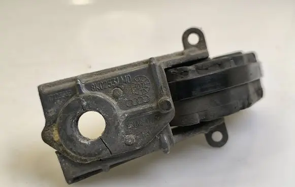 Muffler mount bracket/holder