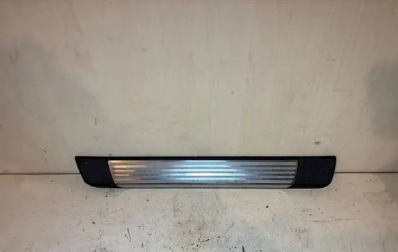 Skoda Superb B6 (3T) Side skirt rear trim 3T0853541