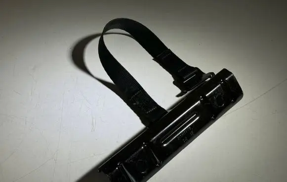 Battery bracket