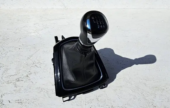Nissan Qashqai Gear shifter/selector 96935HV50A