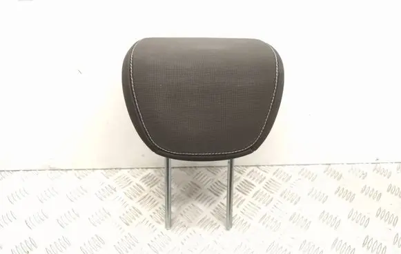 Ford Focus Rear seat headrest 