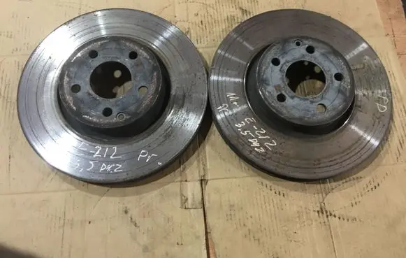 Mercedes-Benz E W212 Front brake disc