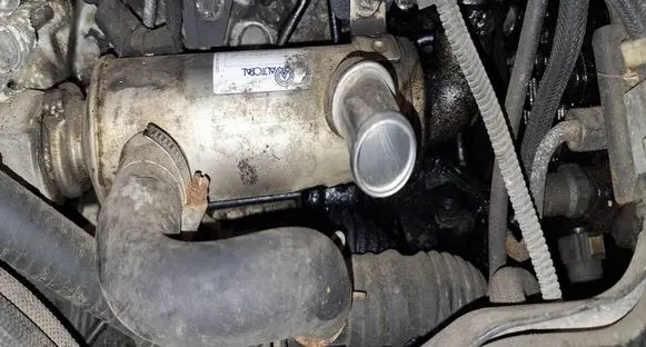 Volvo V50 EGR valve cooler 79998D