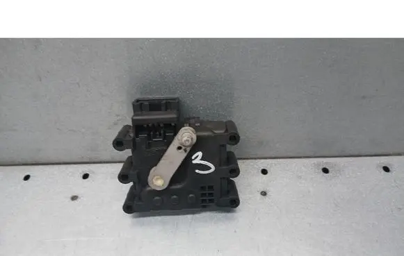 Mazda 6 Coolant heater control valve 
