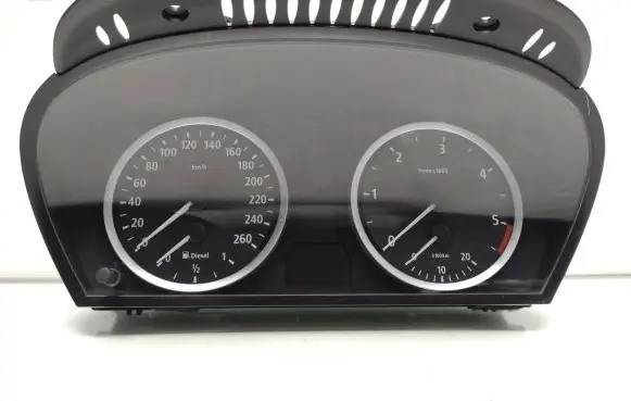 BMW 5 E60 E61 Speedometer (instrument cluster) 6945633 62116945633 6934312