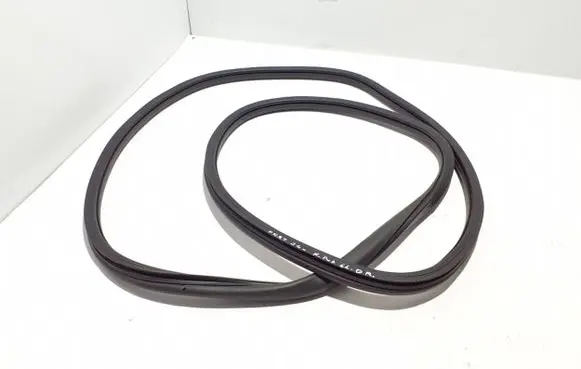 Peugeot Partner III Rubber seal sliding door (on door) 9831726380