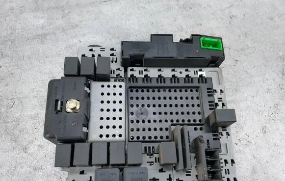 Fuse box set
