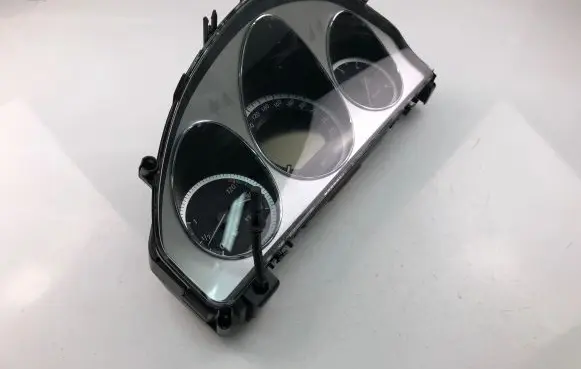 Mercedes-Benz C W204 Speedometer (instrument cluster) A2044400211