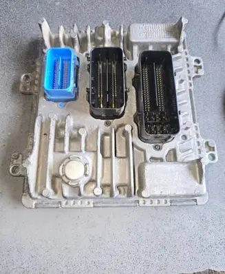 Opel Mokka Engine control unit/module 55491705 395357783 55487860
