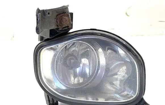 Toyota Avensis T250 Front fog light 8121005060