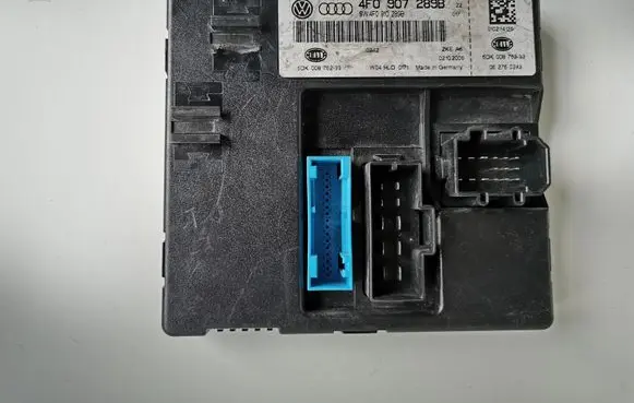Audi A6 S6 C6 4F Comfort/convenience module 4F0907289B